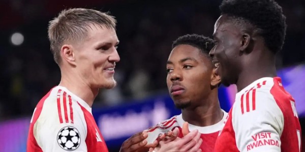 华体会体育官方皇马的赞助商-英超九子全存活，系数断层领先，下赛季第五个欧冠名额稳了