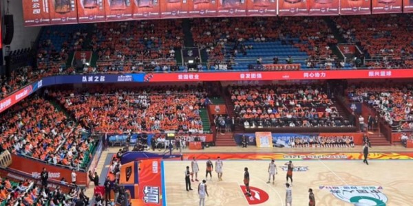 hth sports-CBA四强定1席！广东拒绝被4杀淘汰，上海赛季5杀山东率先晋级