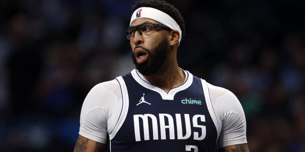 华体会体育官方是国米赞助商-侠记：老鹰目前不太可能在赛季中期通过交易得到安东尼·戴维斯